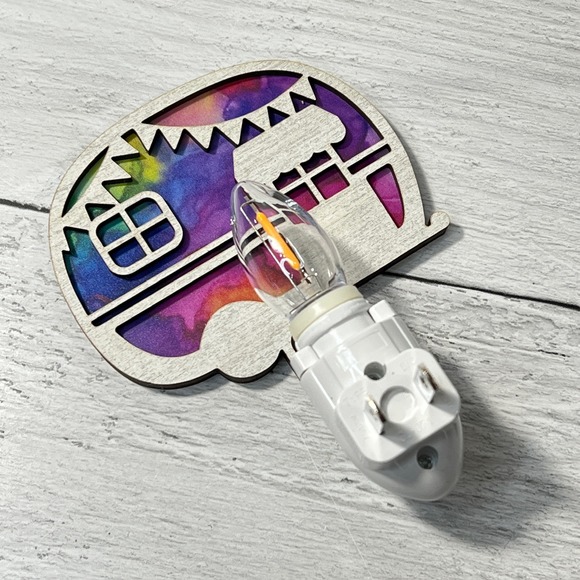 Handmade Retro Vintage Camper Night Light  Alcohol Ink Art LED Plug-In - Picture 5 of 9